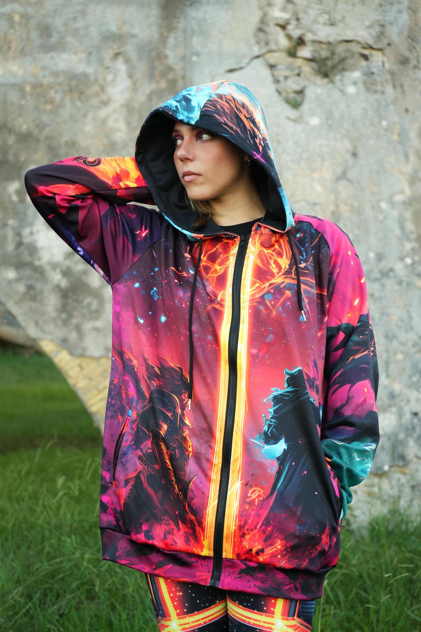 Unisex zipper gamer hoodie with fantasy war scene – League-inspired design
MOBA-themed graphic hoodie with cinematic artwork – front view
Thirion war scene hoodie worn by male and female model – cosplay-ready look